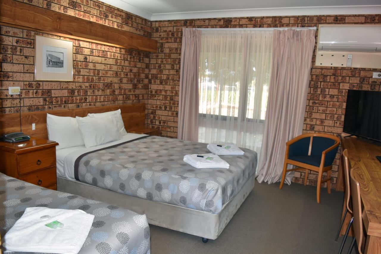 Ten Dollar Town Motel กังกอง ภายนอก รูปภาพ
